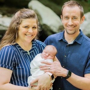 Meet your Posher, Courtney